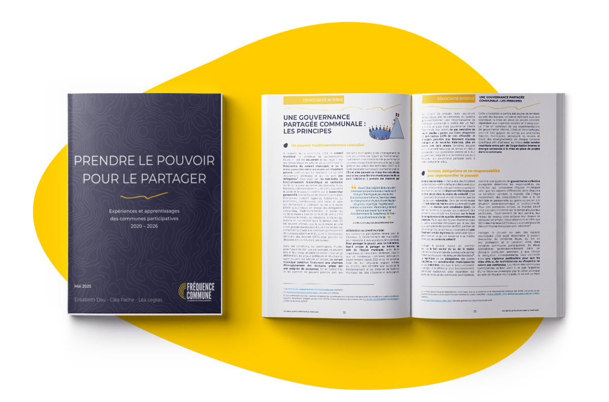 Prendre le pouvoir pour le partager – Expériences et apprentissages des communes participatives 2020-2026 Mise en scène du rapport Prendre le pouvoir pour le partager - Expériences et apprentissages des communes participatives 2020-2026, avec couverture et deux pages ouvertes.